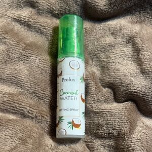 Prolux Coconut Water Setting Spray